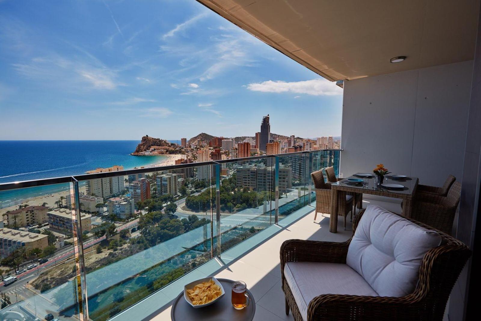 Amazing Apartment In Benidorm - Sunset Kültér fotó